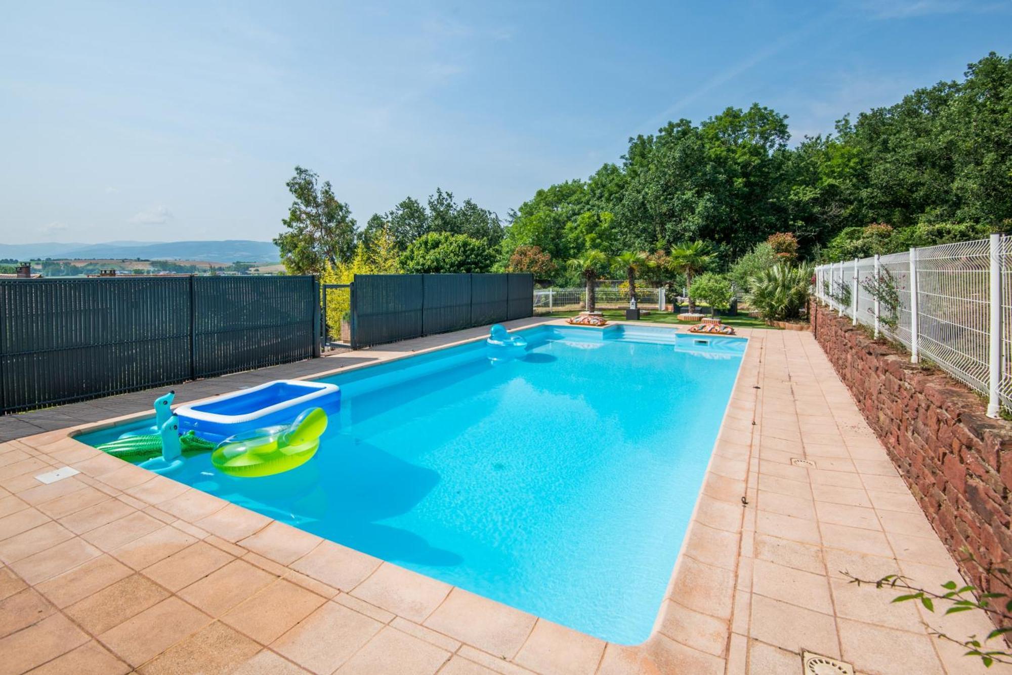 Les Roses D'angelina - Superbe Maison Avec Piscine *