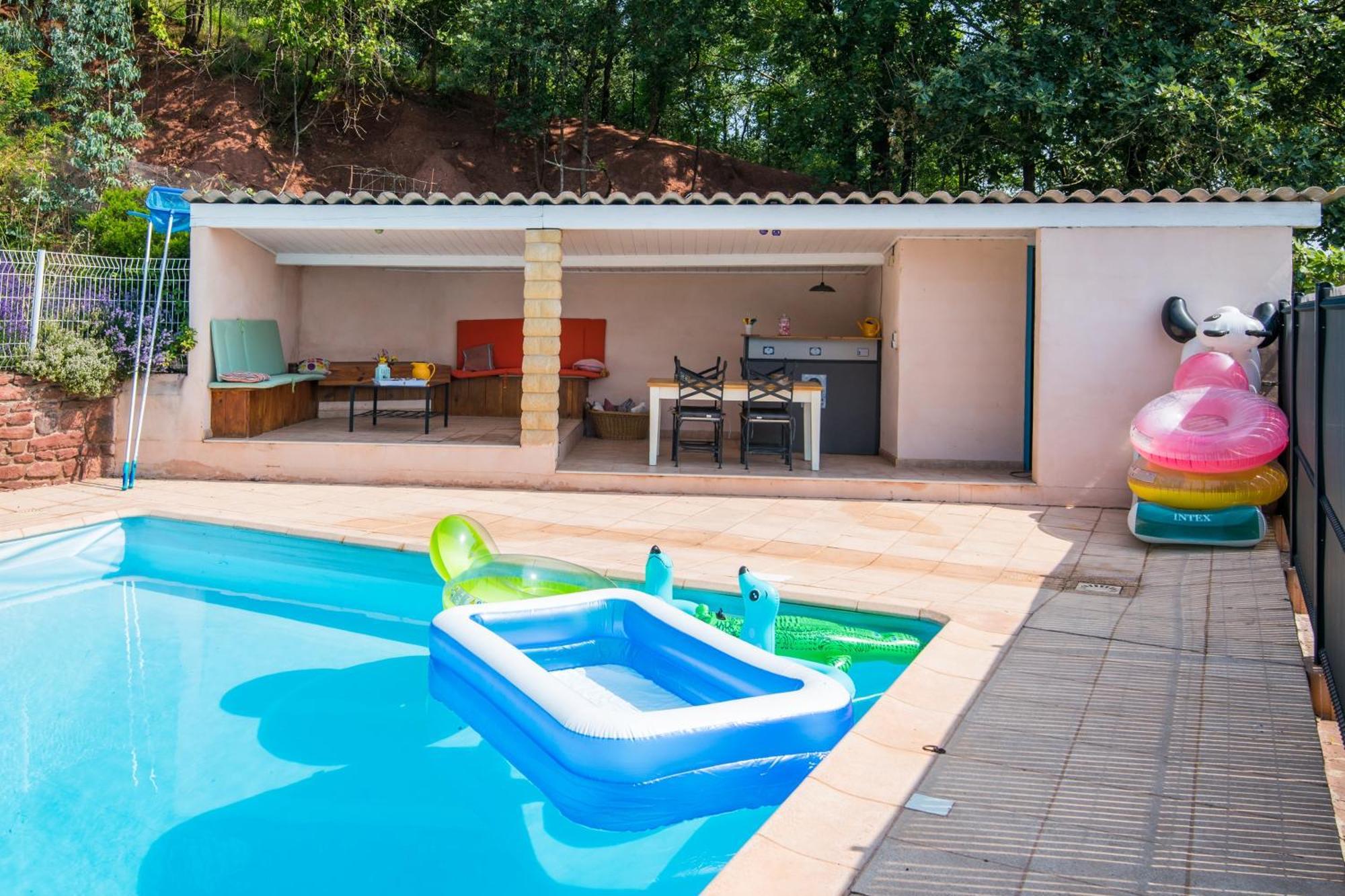 Les Roses D'angelina - Superbe Maison Avec Piscine Holiday home *
